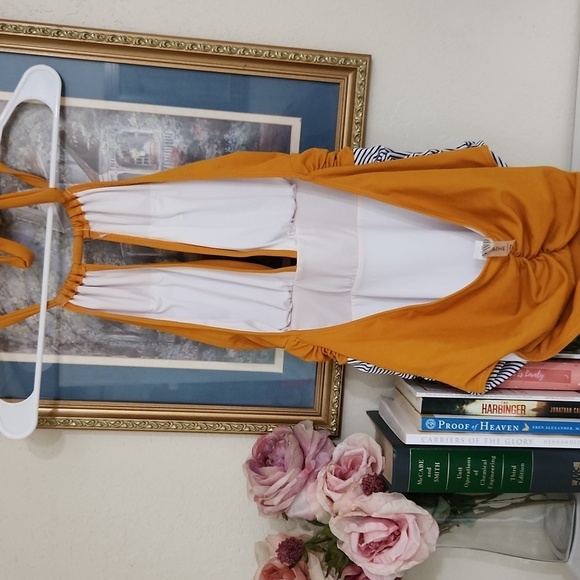 Tummy Control Yellow and White Women's Swimsuit Sizw XXL Beach Cruise One Piece - Picture 8 of 10